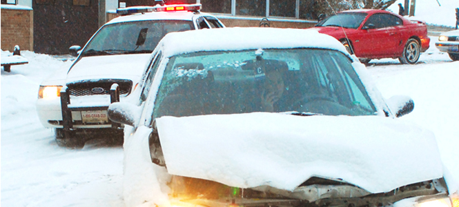 Sophomore VCD major Christina Michalos skidded into another car at the intersection of East Summit Street and Morris Road. “I was the last one through the light and I couldn’t stop,” Michalos said. No one was injured in the collision. Photo by Sam Verbulecz.