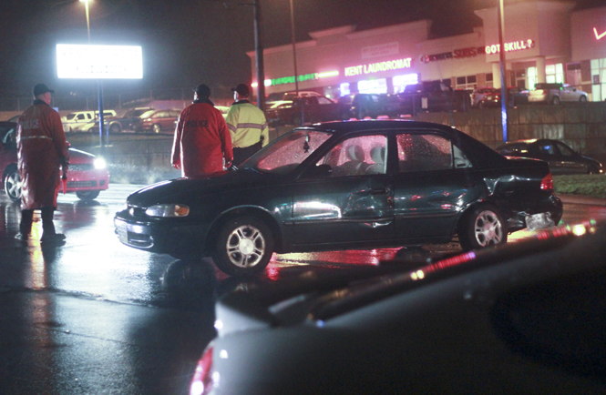 A two-car accident occurred at the entrance of Holly Park Apartments at approximately 8:13 p.m. Monday leaving one injured. Photo by Anthony Vence.