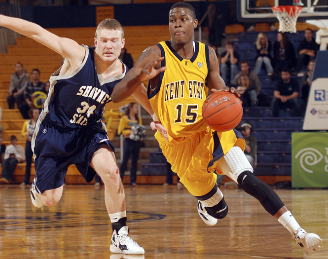 Freshman guard Kris Brewer drives to the hoop on Jan. 2 against Shawnee State. Kent won 90-65. Photo by Matt Hafley.