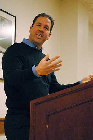 Doron M. Kalir, adjunct professor at Siegal College of Judaic Studies in Cleveland, spoke in the Student Center on Valentines Day about "Love and Temptation in The Song of Songs." Photo by Leighann McGivern.