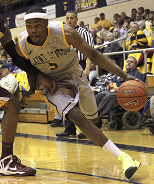 Senior forward Chris Evans drives to the basket during a 69-68 victory over Bethune-Cookman Tuesday, Nov. 20 at the M.A.C. Center. Photo by Shane Flanigan.