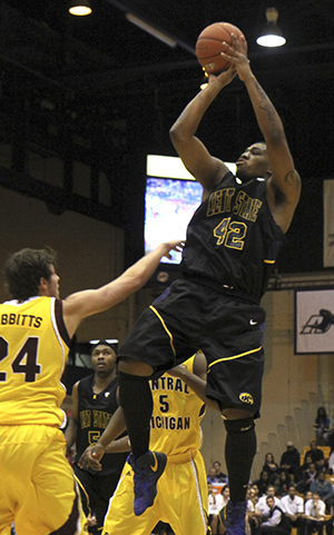 Junior guard Darren Goodson pulls up for a fadeaway shot during an 87-72 victory over Central Michigan Saturday, Feb. 9 at the MACC. Photo by Shane Flanigan.