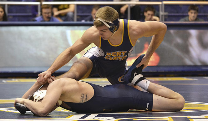 Kent State wrestled against Clarion State on Jan. 20, 2013, taking the win with a final score of 29-10. Photo by Chloe Hackathorn.