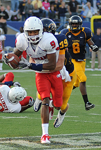 Kent State chased after University of South Alabama in an effort to keep the Flashes ahead on Sept. 24. 2011, the last time the Bobcats came to Dix Stadium. Photo by Kristin Bauer.