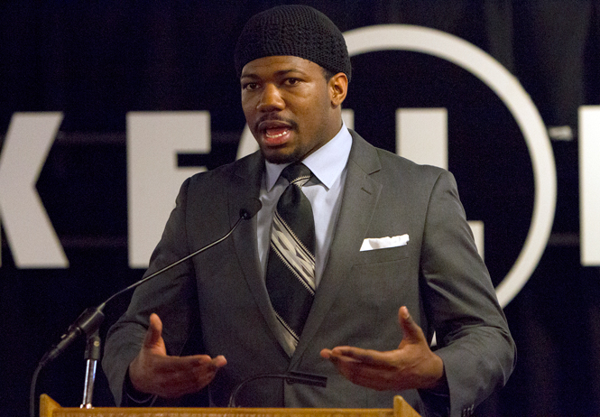 Kent State student Marvin Logan speaks at the Undergraduate Student Government debate Feb. 20, 2014. Logan will be sworn in as the executive director of Undergraduate Student Government.