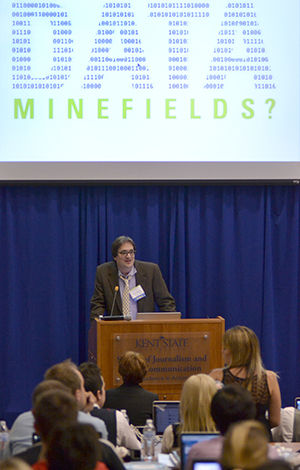 Daniel Lathrop from the Dallas Morning News speaks at the 2014 Poynter Media Ethics workshop "Data Minefields" on Thursday, Sept. 18, 2014, in Franklin Hall.