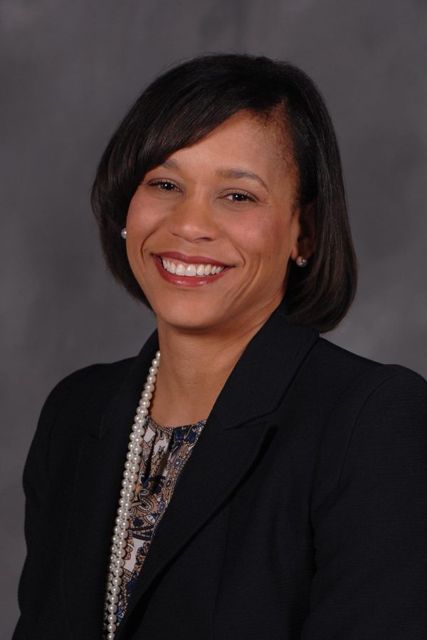 Eboni Pringle is the dean of University College at Kent State University. 