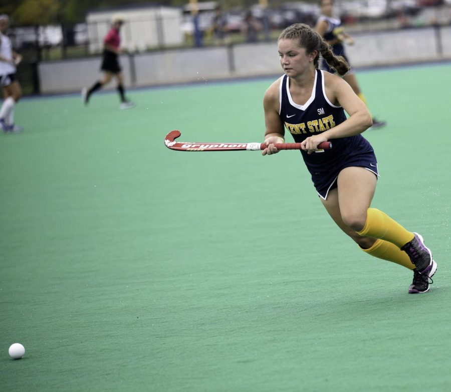 Helen Harper, freshman, runs for the ball in the game against Longwood University at Murphy-Mellis Field on Sunday Sept 27, 2015. The Flashes won 5-1.