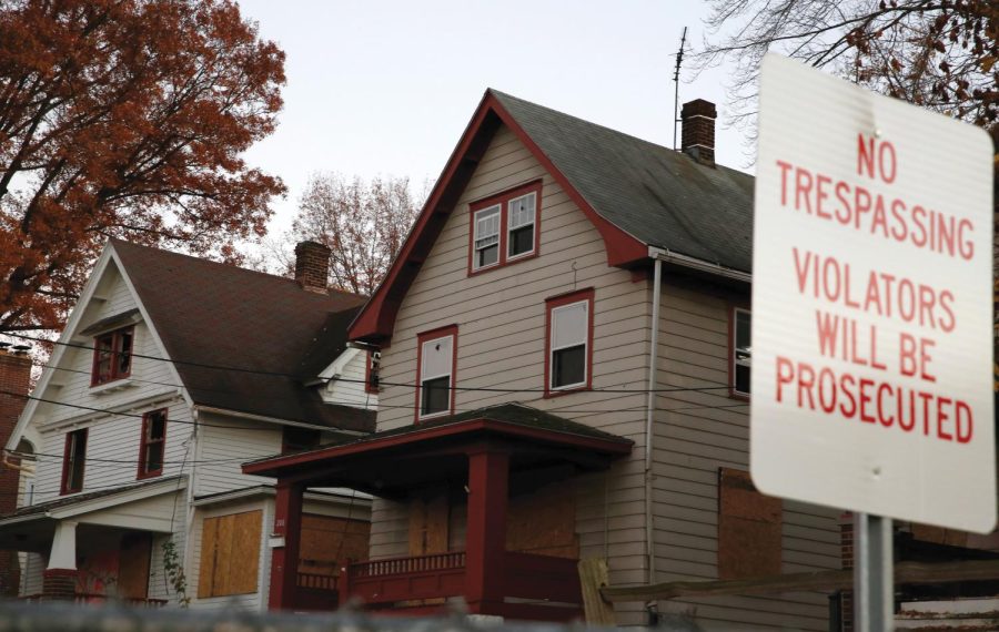 Several houses on college street have been bought by the City of Kent and are scheduled to be torn down to make room for a new police station. Nov. 4, 2015.