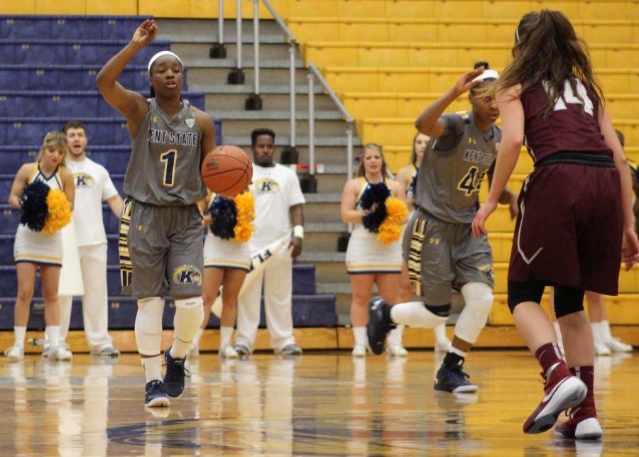 Sophomore guard Naddiyah Cross brings the ball up the court against Colgate on Sunday Nov. 15, 2015.