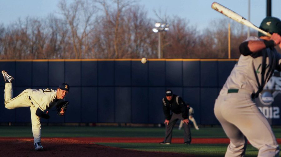 Sophomore Chris Martin pitches against a player from Lake Erie College on Mar. 29, 2016. Kent State won 9-1.