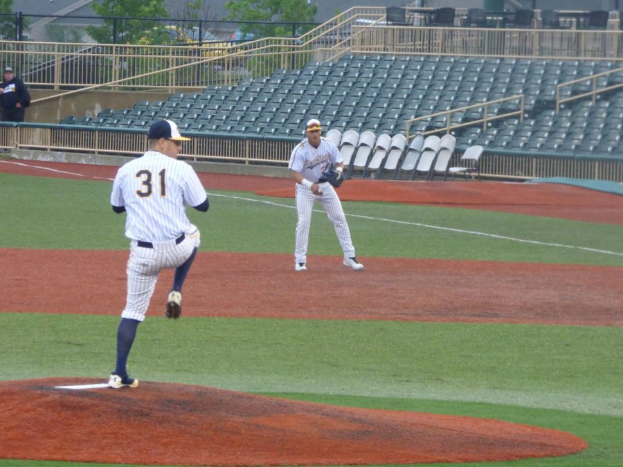 Flashes' junior LHP Eli Kraus winds up for a pitch during the first round game of the MAC Tournament on Wed., May 25, 2017.