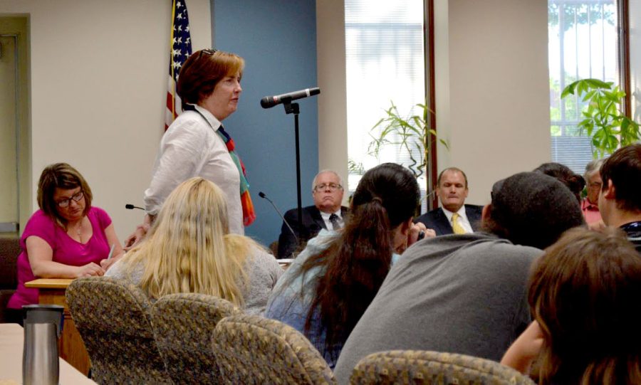 Kent resident Linda Miles addresses Kent City Council and urges them to continue to support those being discriminated against during their meeting on Wed., July 2, 2017.