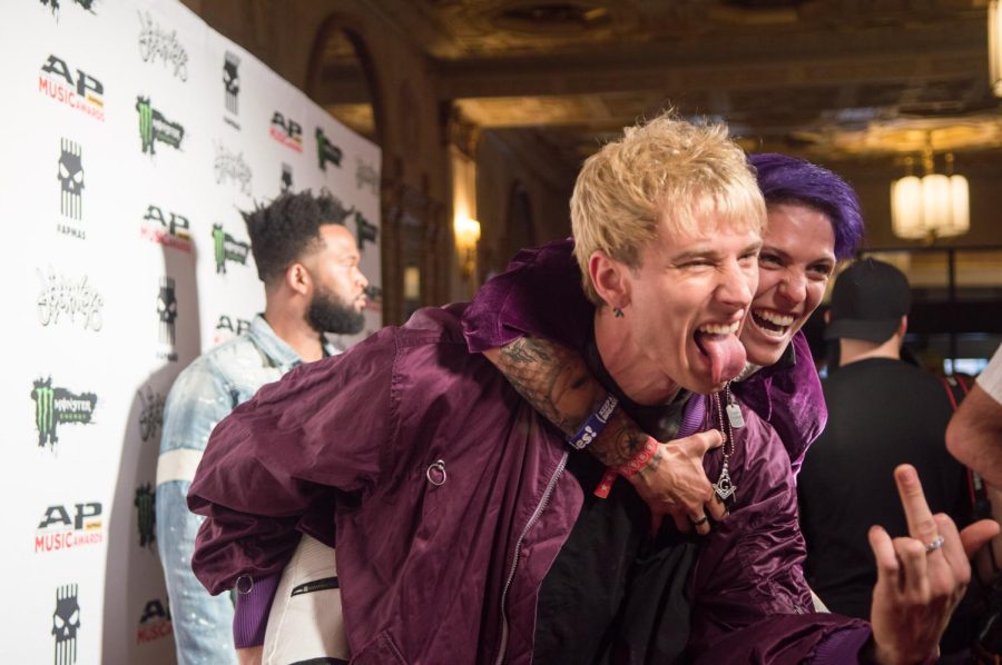 MGK poses for an AP reporter on the red carpet at the APMA's Monday, July 17, 2017.