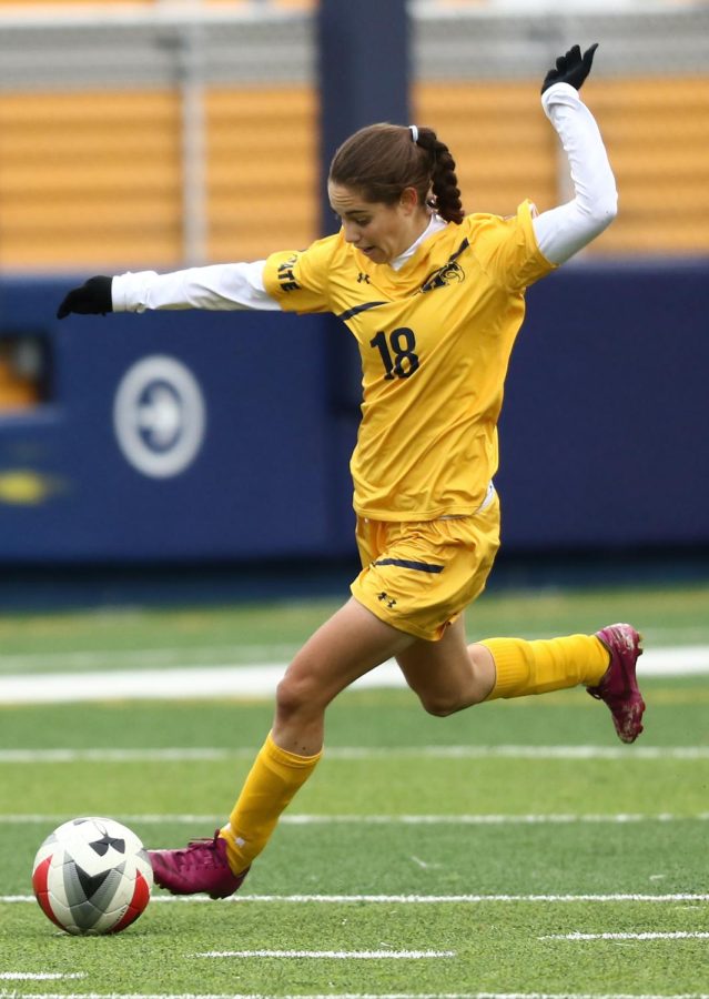 Kent State midfielder Vital Kats runs the ball forward during the second half of the MAC quarterfinals at Dix Stadium Sunday, Oct. 29, 2017. 