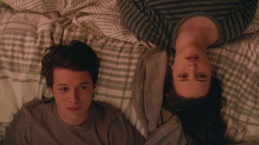 Nick Robinson and Katherine Langford in Love, Simon (2018).