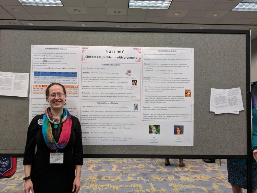 Josiah Murphy displaying research on the difficulty behind Chinese students' pronunciation of English pronouns.