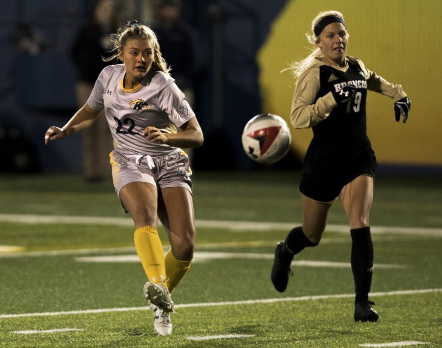 Kent forward Cameron Shedenhelm (22) runs the ball forward during the second half of Kent’s game against Western Michigan University at Dix Stadium, Kent, Ohio Thursday, Oct 18, 2018. Kent lost 3-4.