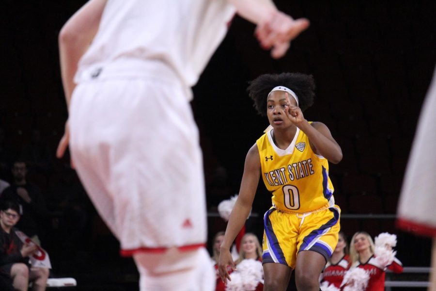 Kent State freshman point guard Erin Thames calls a play during the Flashes' 58-35 loss to Miami (OH) at Millett Hall in Oxford, Ohio, on March 3, 2018.