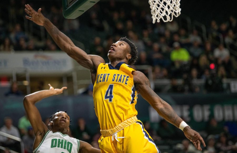 Kent State's Antonio Williams reaches for the ball during the match against Ohio University on Tuesday, January 15, 2019.