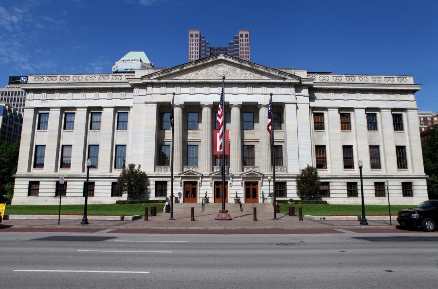 COLUMBUS, OH - MAY 16: Ohio Statehouse view from S. Third Street on May 16, 2014 in Columbus, Ohio. (Photo By Raymond Boyd/Getty Images)