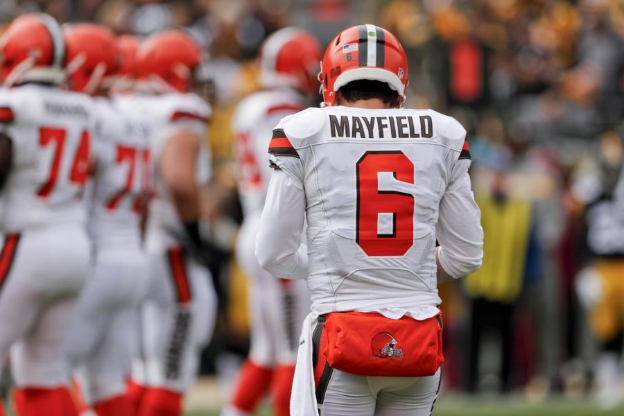 Cleveland Browns quarterback Baker Mayfield (6) plays against the Pittsburgh Steelers in an NFL football game, Sunday, Oct. 28, 2018, in Pittsburgh. The Steelers won 33-18. (AP Photo/Don Wright)