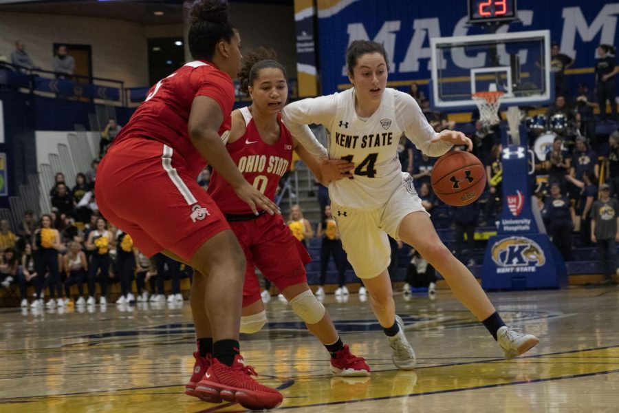 The Kent State Flashes playing the Bucks in 2019.