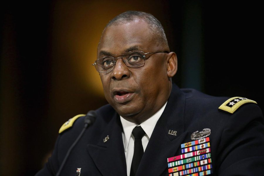 WASHINGTON, DC - SEPTEMBER 16: Gen. Lloyd Austin III, commander of U.S. Central Command, testifies before the Senate Armed Services Committee about the ongoing U.S. military operations to counter the Islamic State in Iraq and the Levant (ISIL) during a hearing in the Dirksen Senate Office Building on Capitol Hill September 16, 2015 in Washington, DC. Austin said that slow progress was still being made against ISIL but there have been setbacks, including the ambush of U.S.-trained fighters in Syria and the buildup of Russian forces in the country. (Photo by Chip Somodevilla/Getty Images)