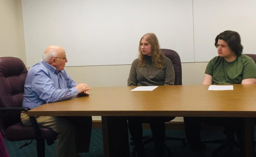 (Left to right) J. Ronald Snyder, Lindy Holmes and Jarrod Jones.