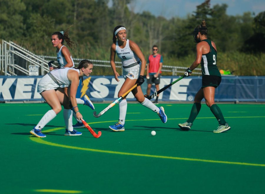 Kent State field hockey plays Ohio University on Friday, Sept. 17. Photo by Morgan McGrath.