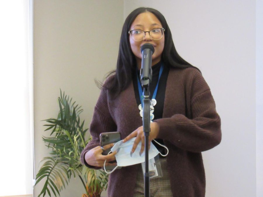 Heaven Brown, a senior high school intern, speaks at the "Speaker on the Path: The Words and the Works of bell hooks" event at the Williamson House on Tuesday, Jan. 25, 2022.