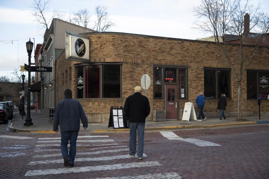 - Erie Street Kitchen and Venice Café, located at 163 W Erie St in Kent, serves south-style food to community members of Kent, OH. 