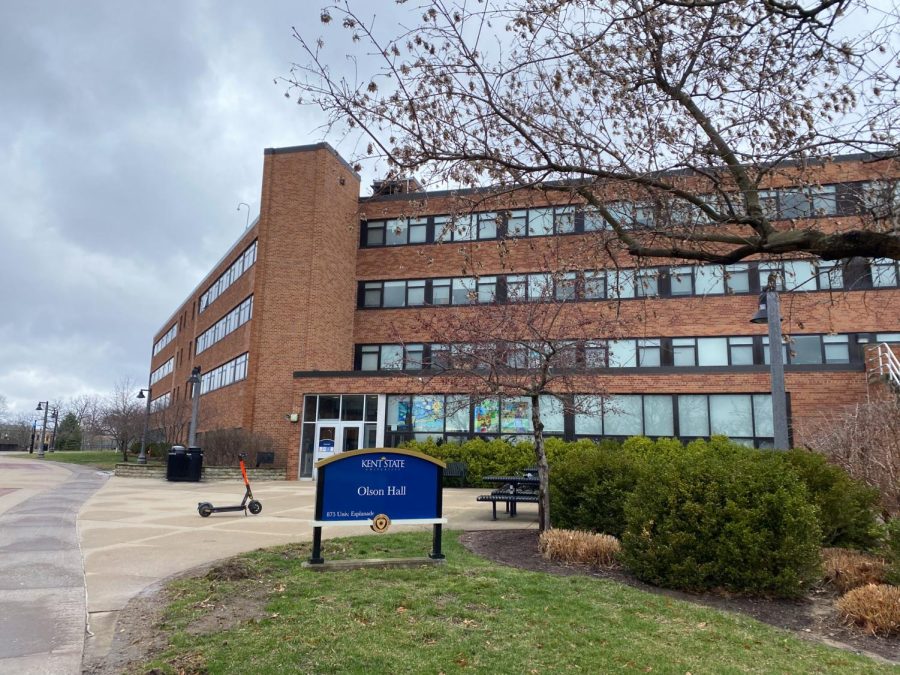 Olson Hall is located between the MAC and the Design Innovation Hub.