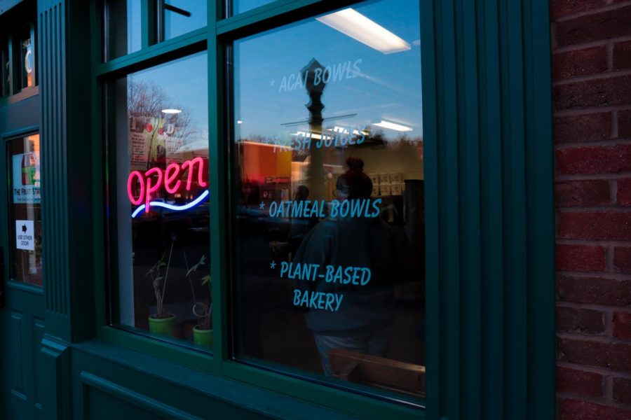 The Fruit Stand offers smoothie bowls, oatmeal and toast options.