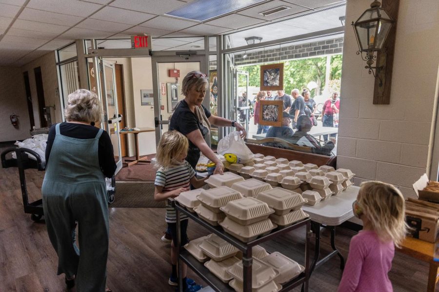 Volunteers preparing meals at Trinity Lutheran Church in Kent on September 10, 2022