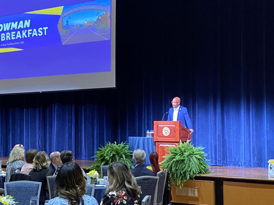 Lamar Hylton delivers the featured speech at the annual Bowman Breakfast. He discussed the importance of partnership between the city of Kent and the University.