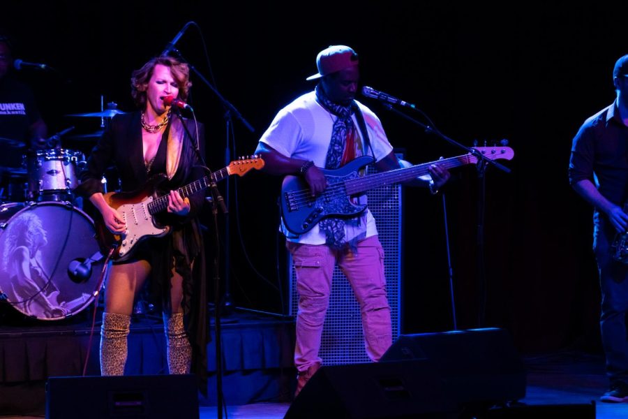 Ana Popovic sings into her mic at The Kent Stage on Feb. 13, 2023. 