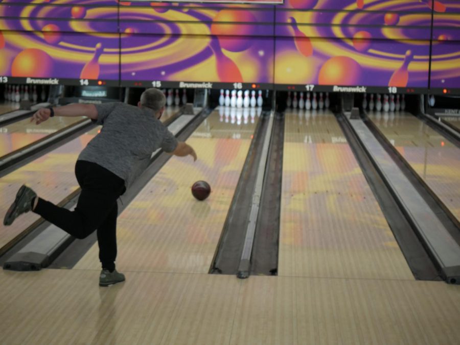 Joe Wittman bowls at Kent Lanes, located at 1524 S Water St, Kent, OH 44240.