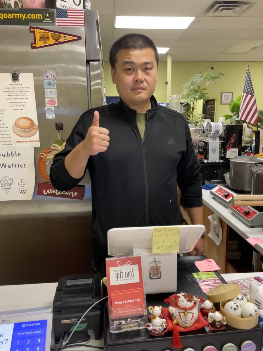 Owner of Ming's Bubble Tea and U.S. Army Reserve's veteran, Ming Xie.