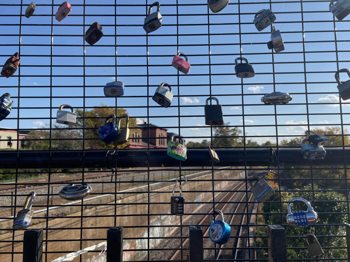 The lock bridge in downtown kent.