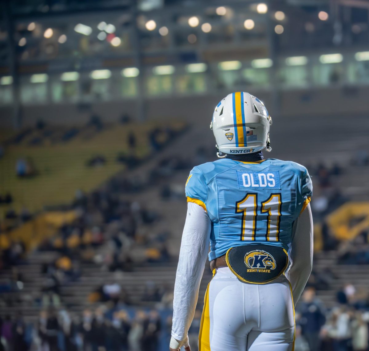 Kameron Olds looks up to the stadium before getting into position before playing against Akron Nov. 19, 2024.  