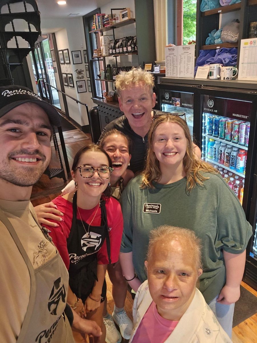 The staff of Peninsula Coffee House with celebrity chef Gordon Ramsay during his visit. 