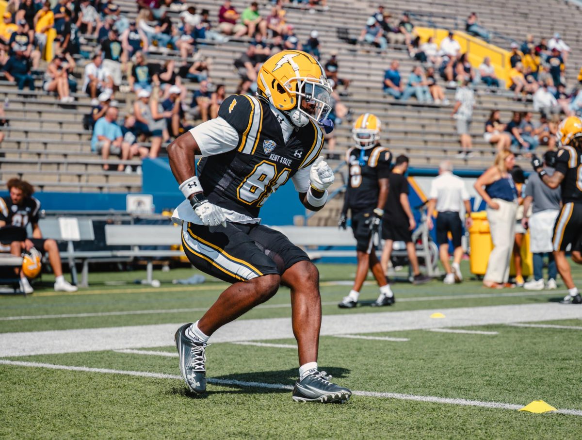 Kent redshirt sophomore Dash Dorsey warms up before the game against Buffalo on Sept. 13, 2025.