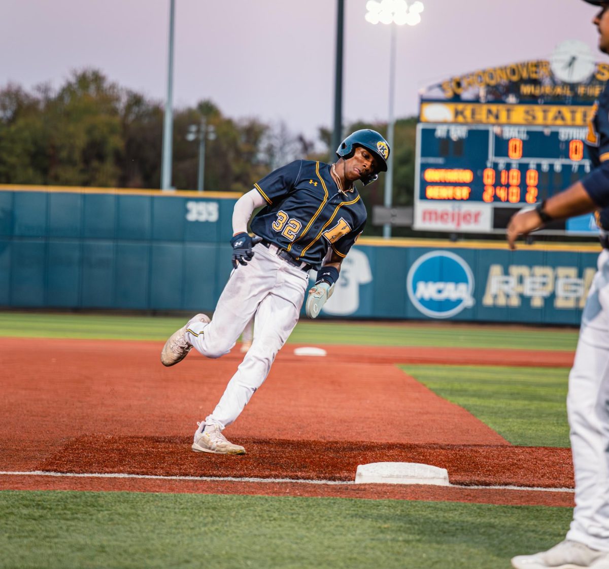 Kent sophomore Micha Rienstra-Kiracofe runs to third base in the bottom of the fourth against Ontario on Sept. 18, 2025.