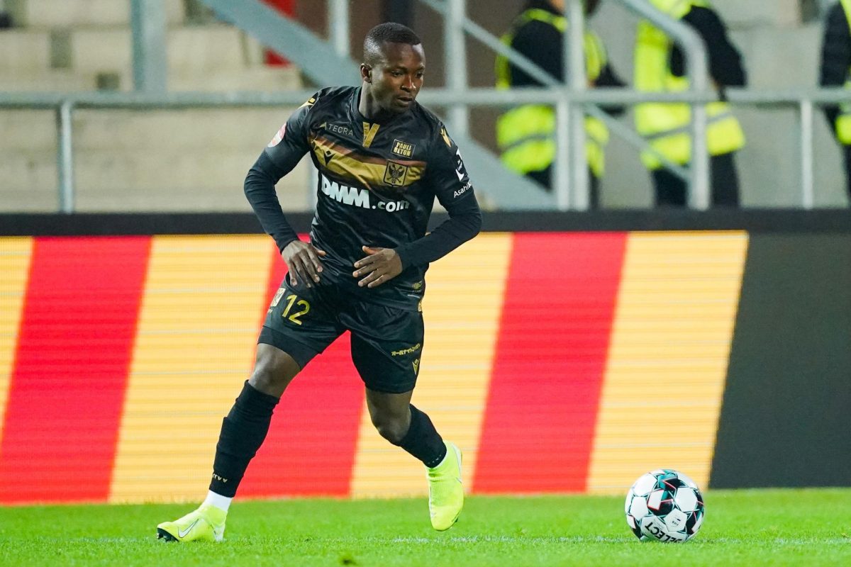 Soccer player Samuel Asamoah breaks neck after colliding with advertising board during match
